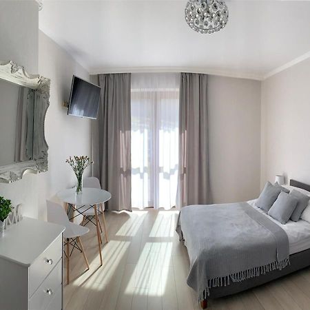 Willa Beskidzka Myślenice Exteriör bild