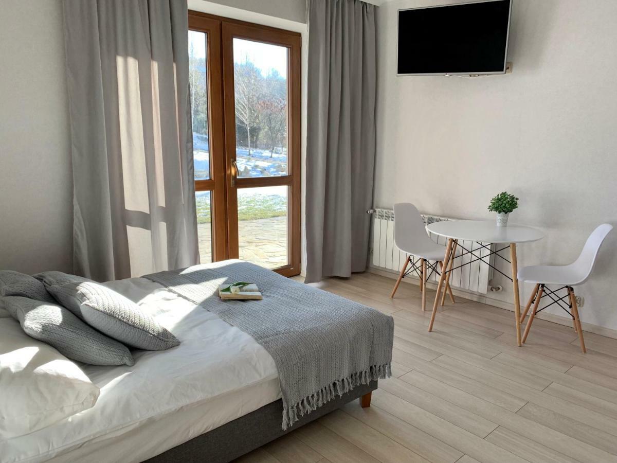 Willa Beskidzka Myślenice Exteriör bild
