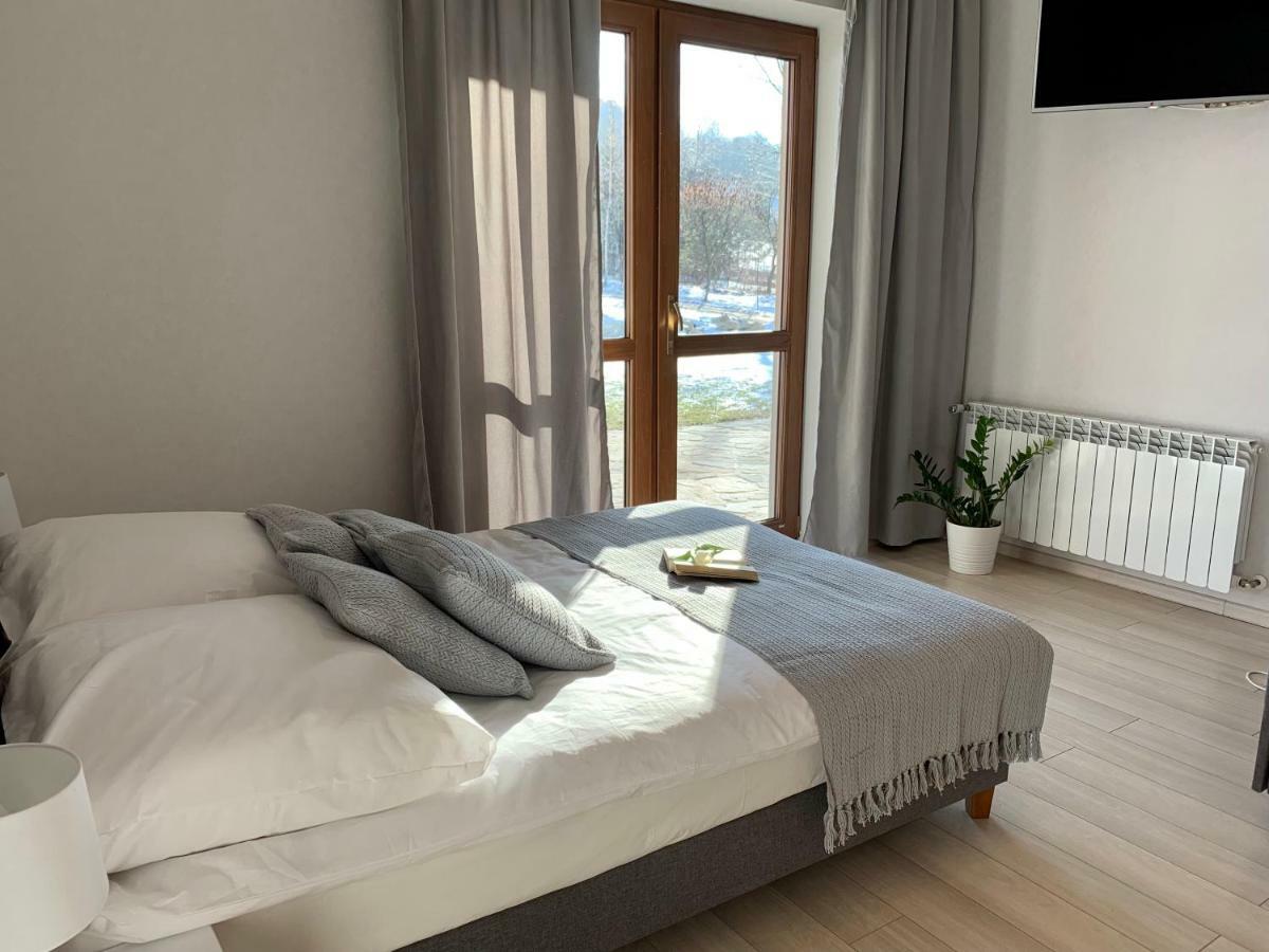 Willa Beskidzka Myślenice Exteriör bild
